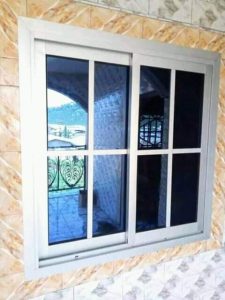 fenêtre sur mesure à Montigny-sur-Crecy